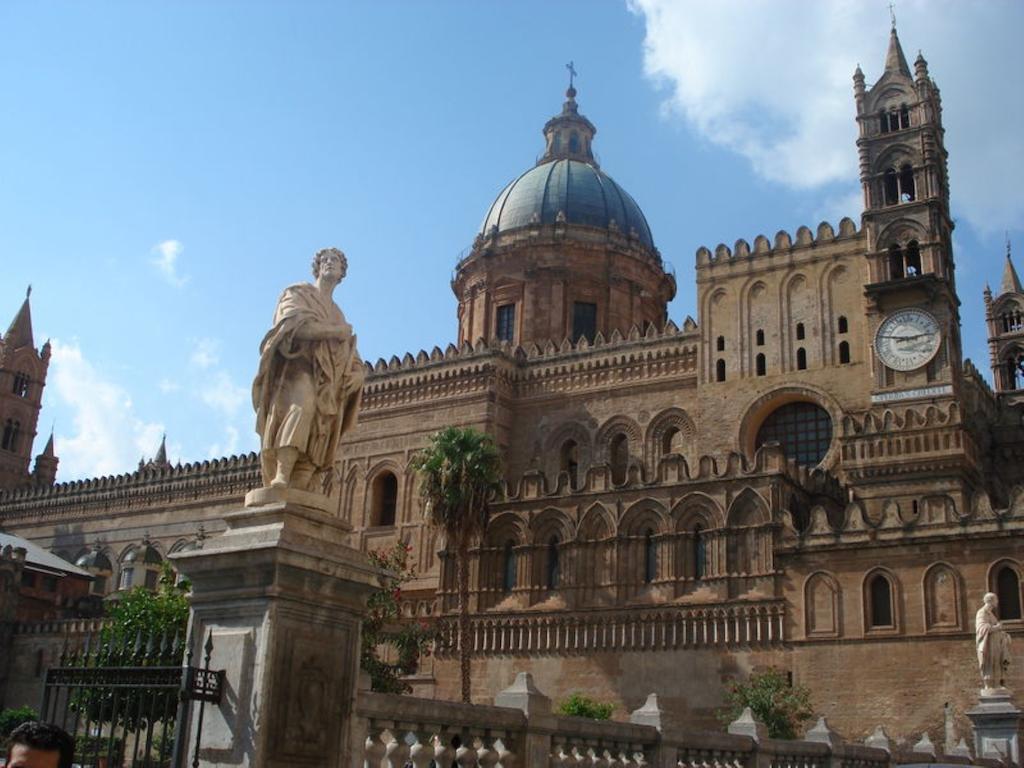 La Palazzina Di Cagliostro Lägenhet Palermo Rum bild