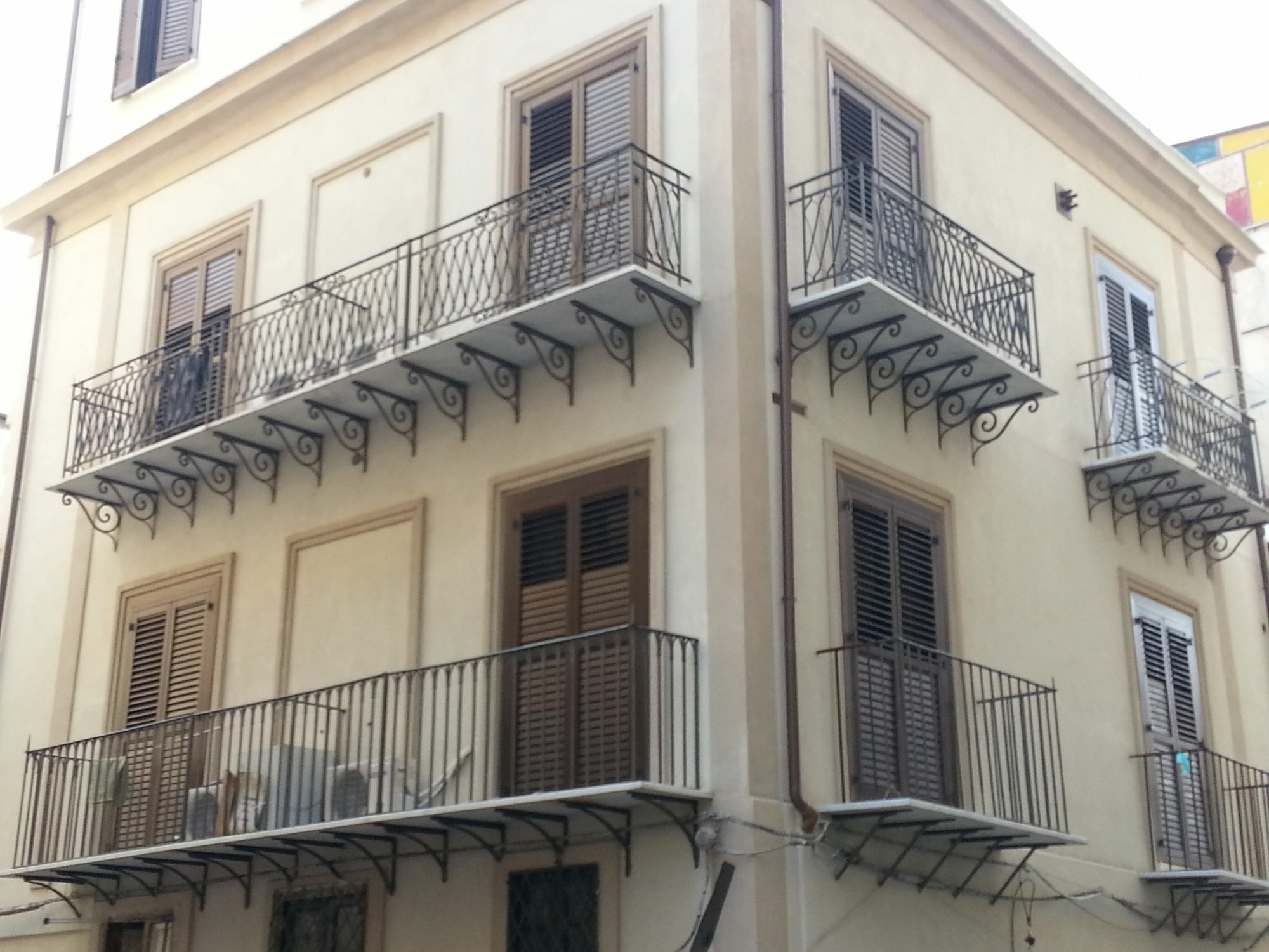La Palazzina Di Cagliostro Lägenhet Palermo Exteriör bild